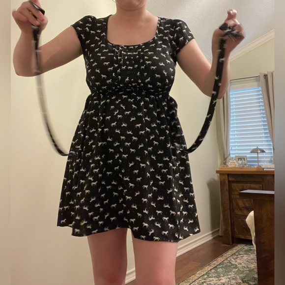 Amazing Horse Print Dress, Large - Picture 11 of 15